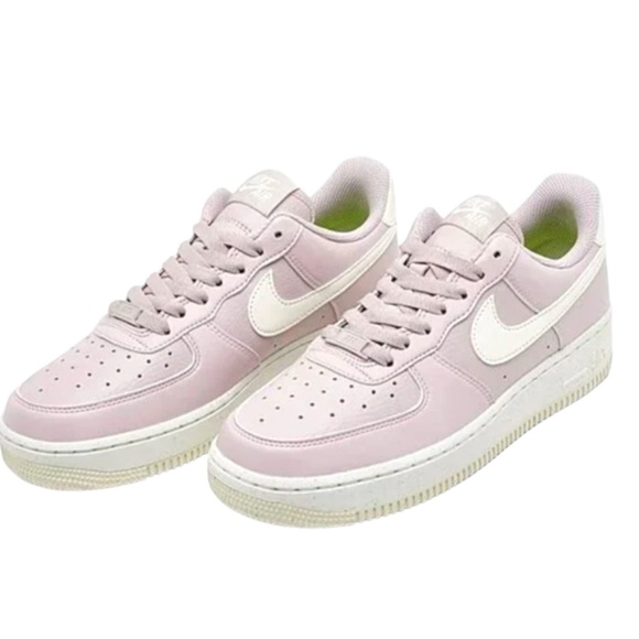 New Nike Air Force 1' 07 Casual Women's Sneakers Shoes Lavender White size 7